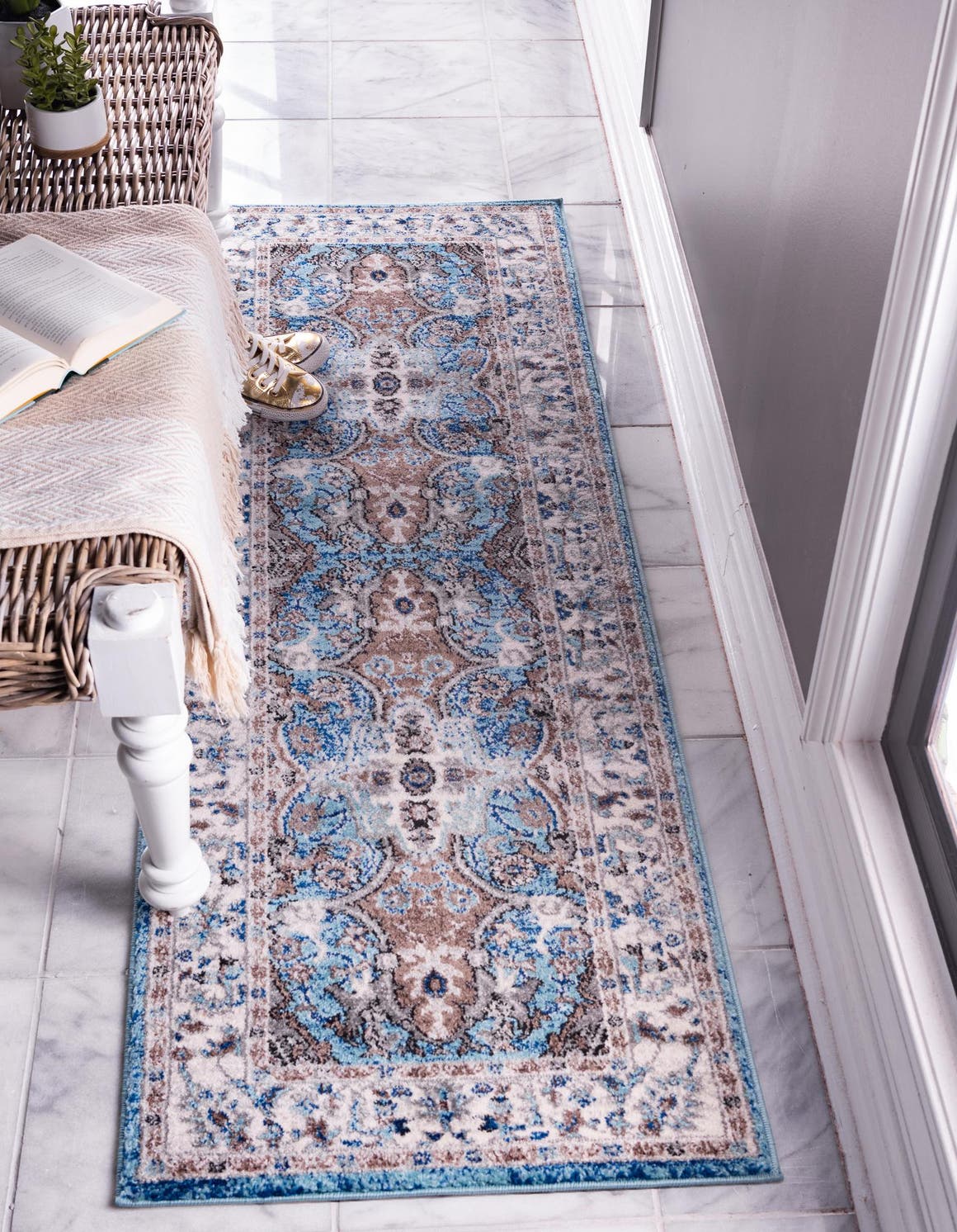 Läufer Teppich Heritage in Hellblau von Hadorn™ - Lifestyle Image