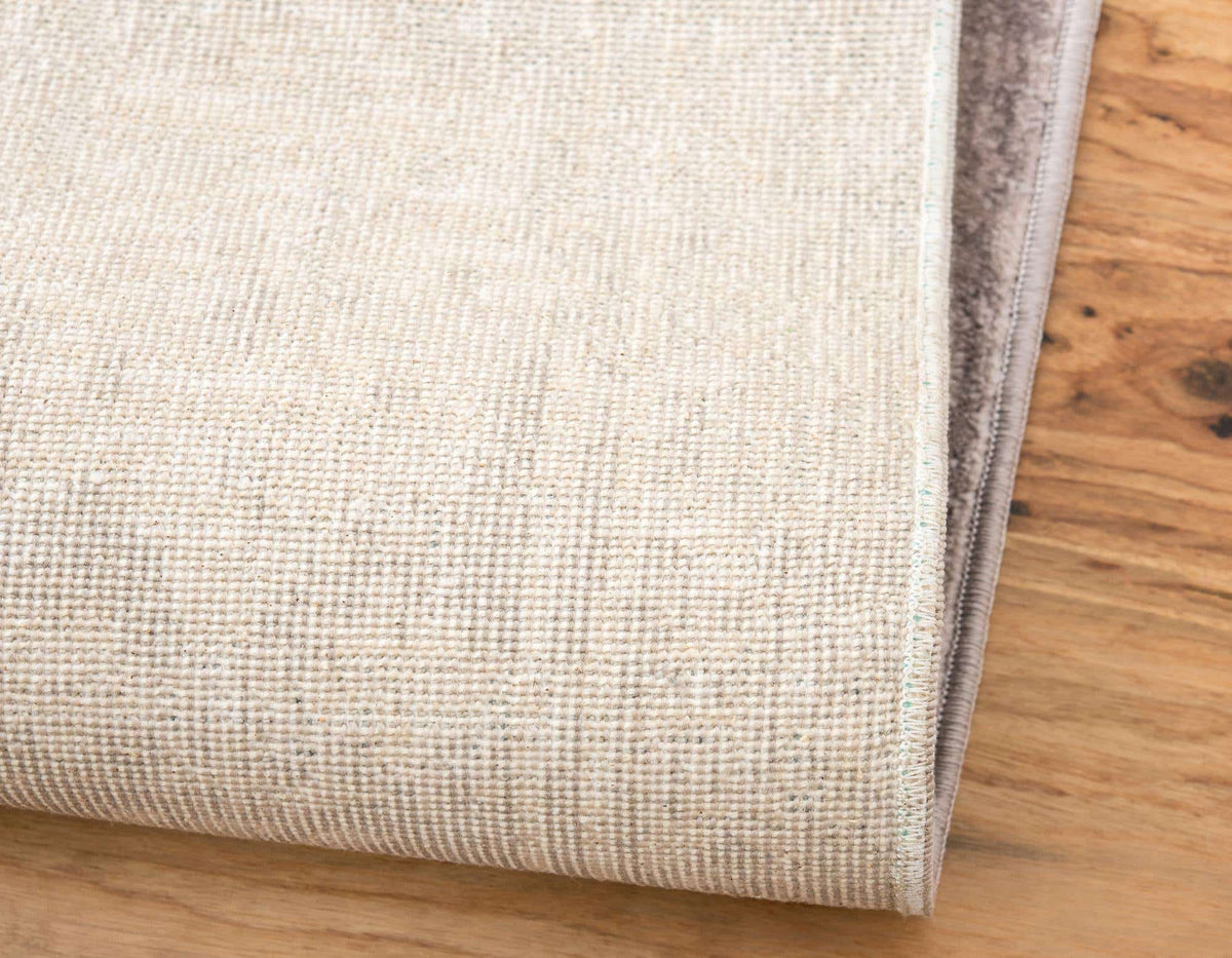 Rechteck Teppich Restoration in Grau von Hadorn™ - Lifestyle Image
