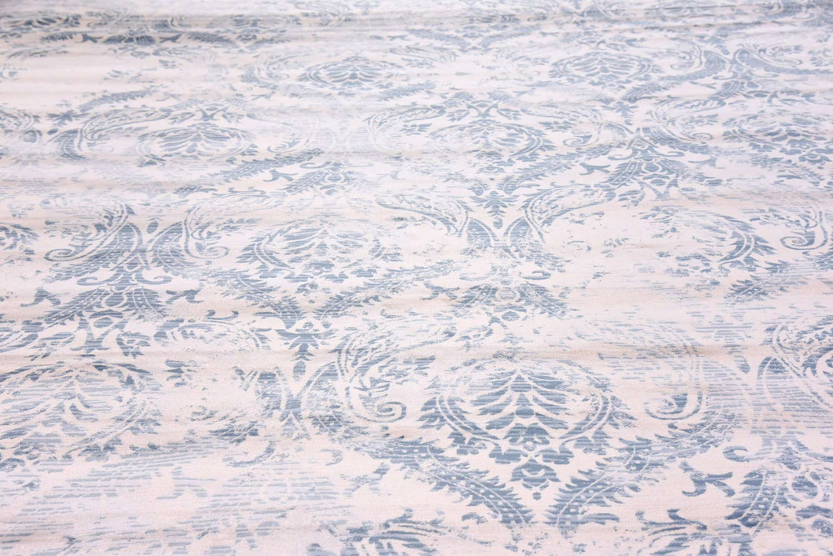 Rechteck Teppich Restoration in Blau von Hadorn™ - Lifestyle Image