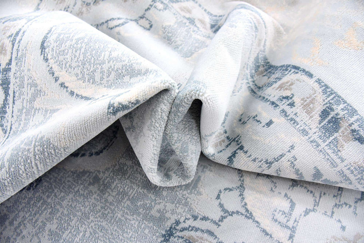 Rechteck Teppich Restoration in Hellblau von Hadorn™ - Lifestyle Image