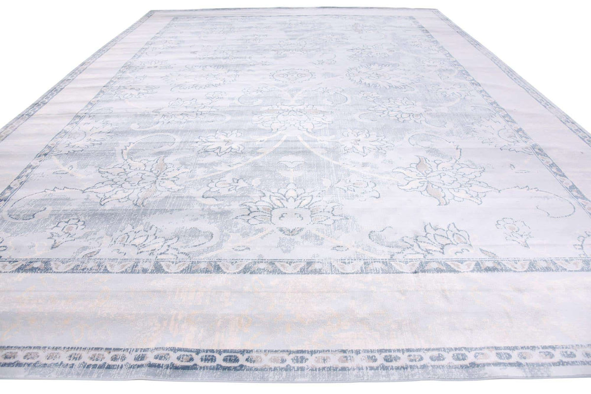 Rechteck Teppich Restoration in Hellblau von Hadorn™ - Lifestyle Image