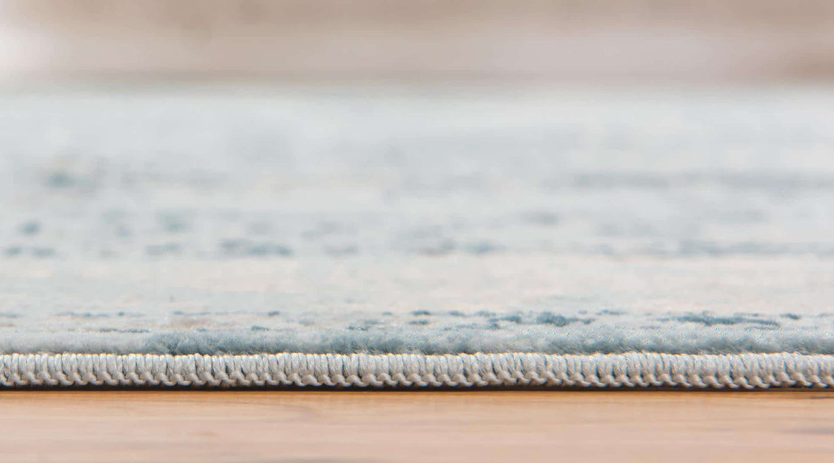 Rechteck Teppich Restoration in Hellblau von Hadorn™ - Lifestyle Image