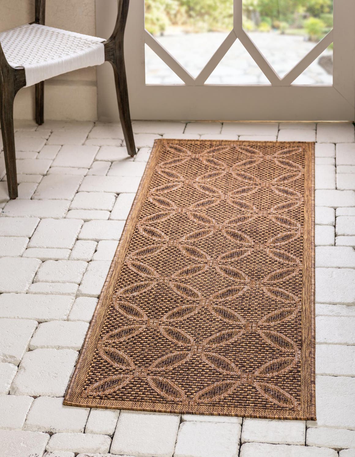 Läufer Outdoor Teppich Outdoor Trellis in Hellbraun von Hadorn™ - Lifestyle Image