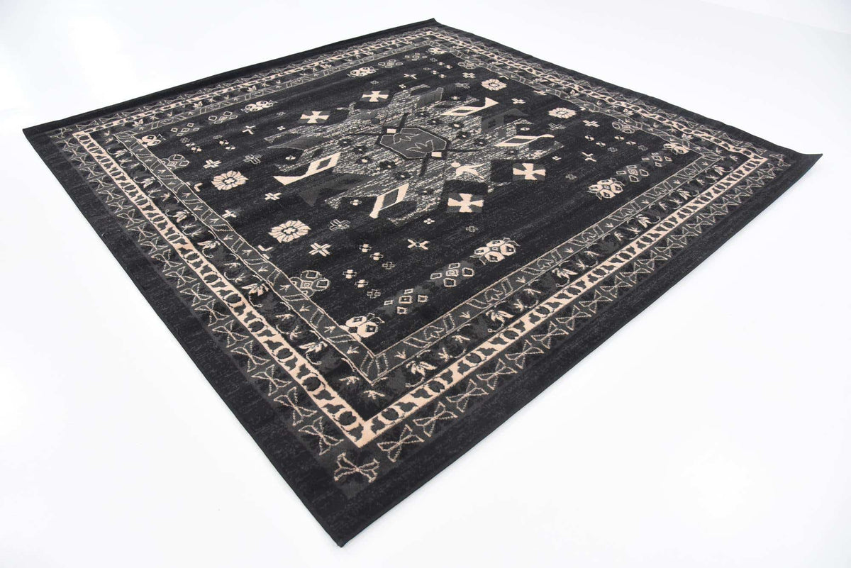 Quadratisch Teppich Heriz Design in Schwarz von Hadorn™ - Lifestyle Image