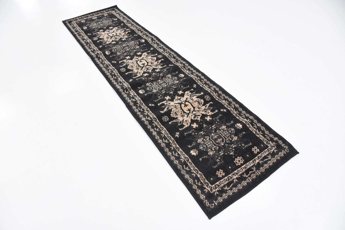 Läufer Teppich Heriz Design in Schwarz von Hadorn™ - Lifestyle Image
