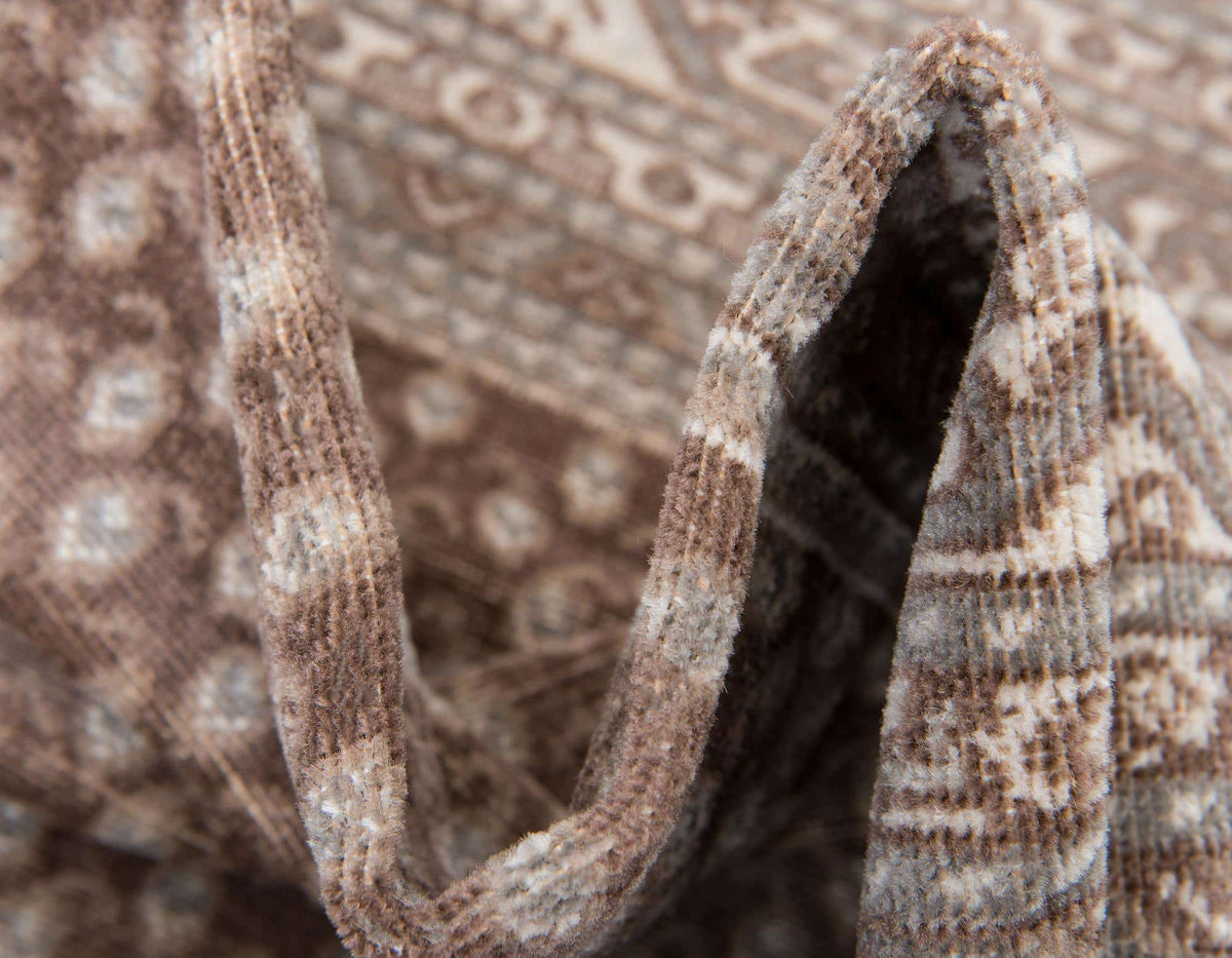 Rechteck Teppich Tribeca in Braun von Hadorn™ - Lifestyle Image