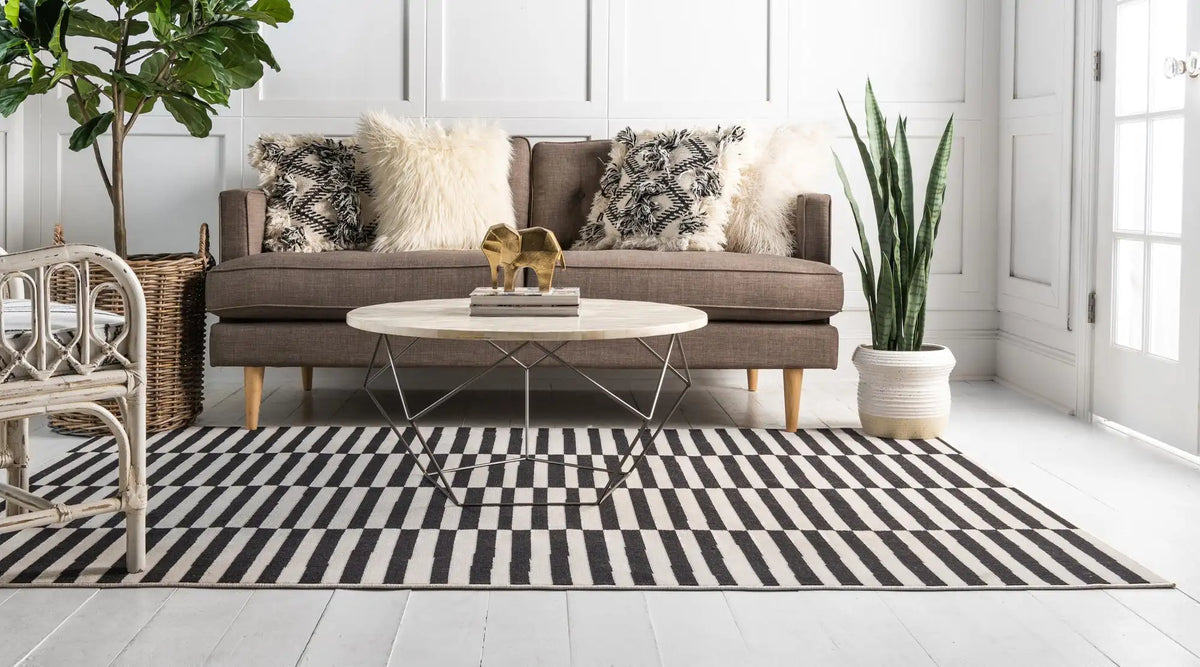 Rechteck Teppich Tribeca in Schwarz von Hadorn™ - Lifestyle Image
