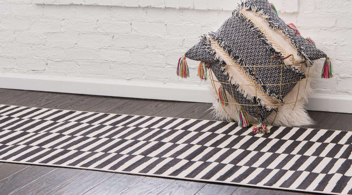 Läufer Teppich Tribeca in Schwarz von Hadorn™ - Lifestyle Image