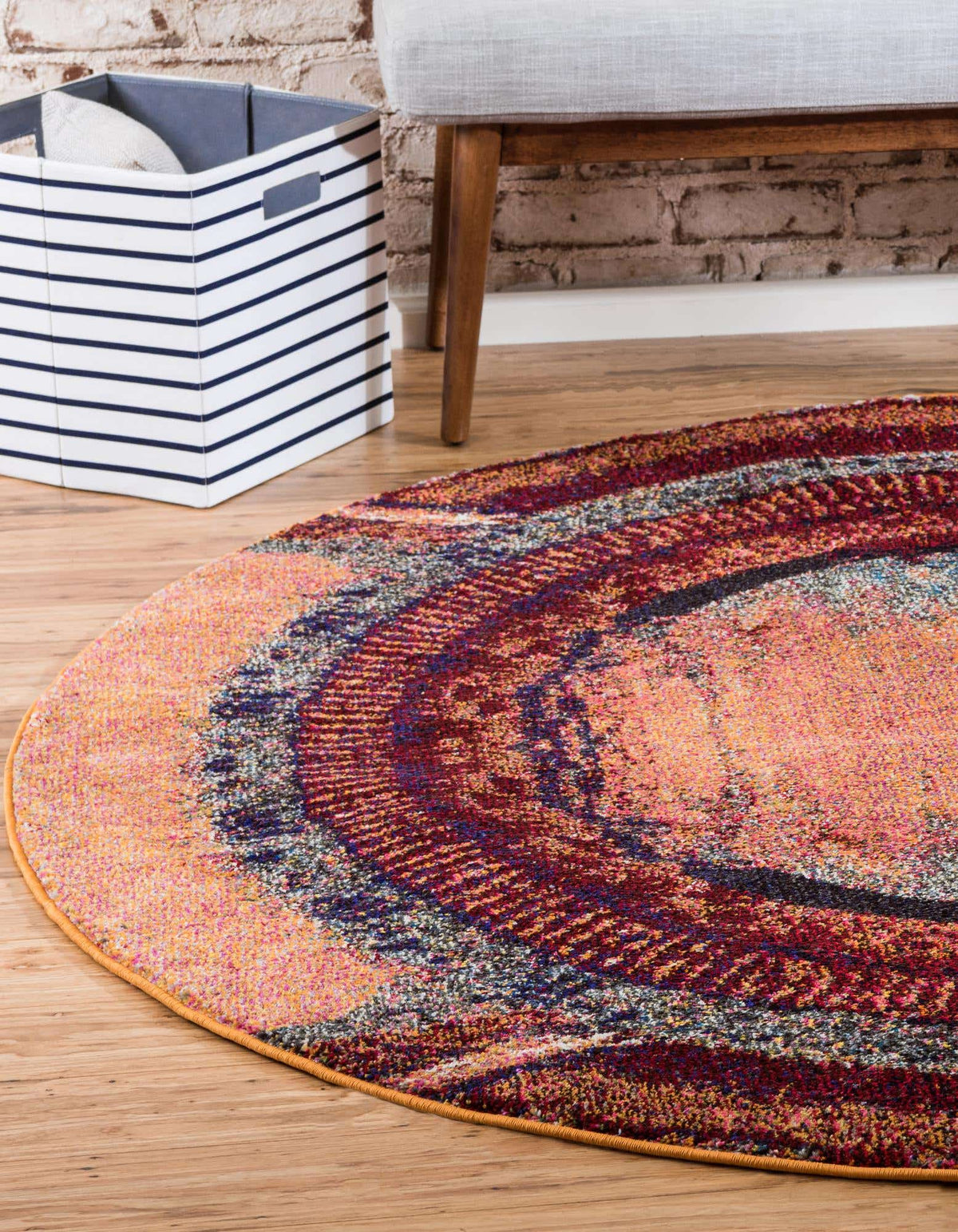 Rund Teppich Casablanca in Orange von Hadorn™ - Lifestyle Image