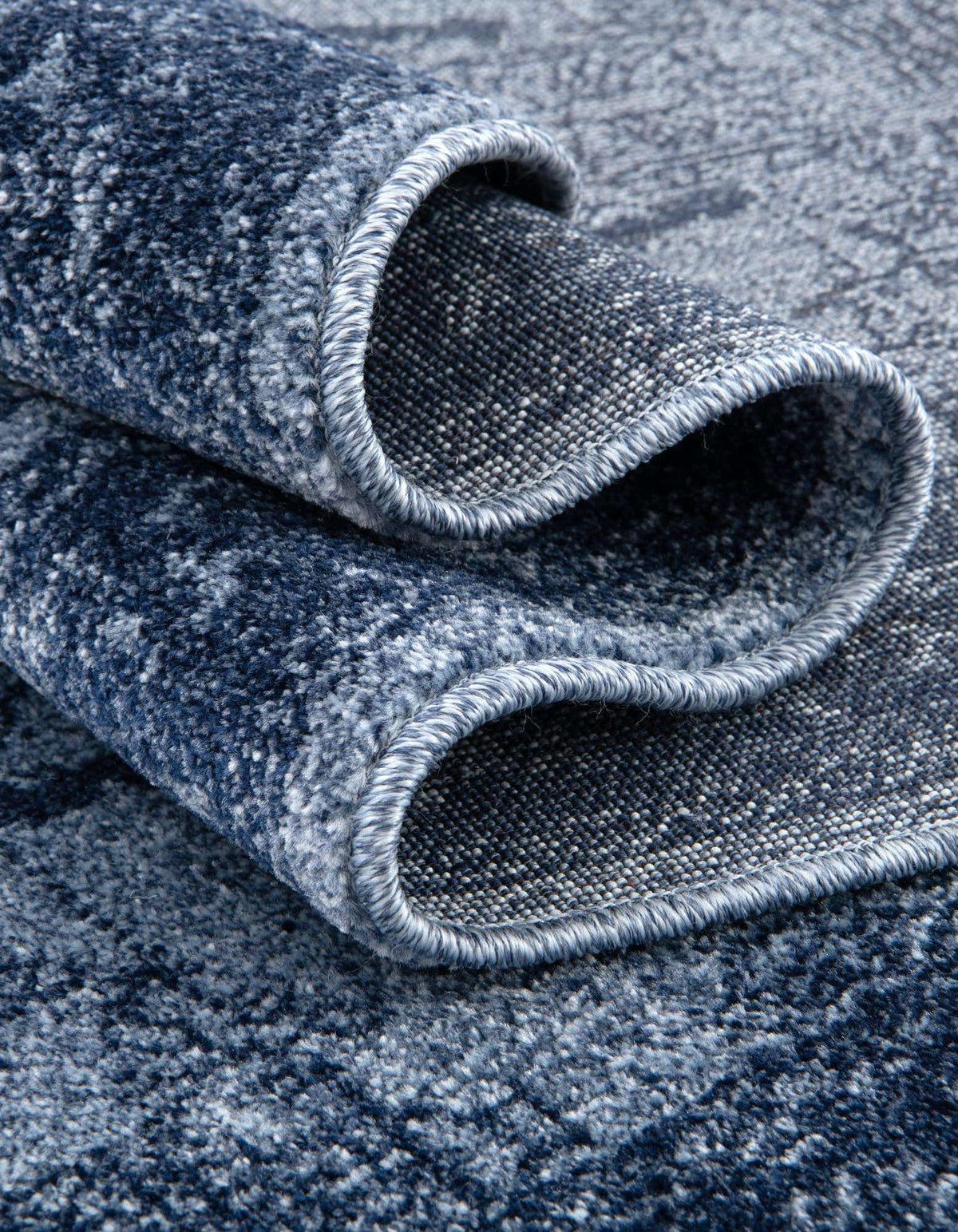 Läufer Teppich Vista in Blau von Hadorn™ - Lifestyle Image