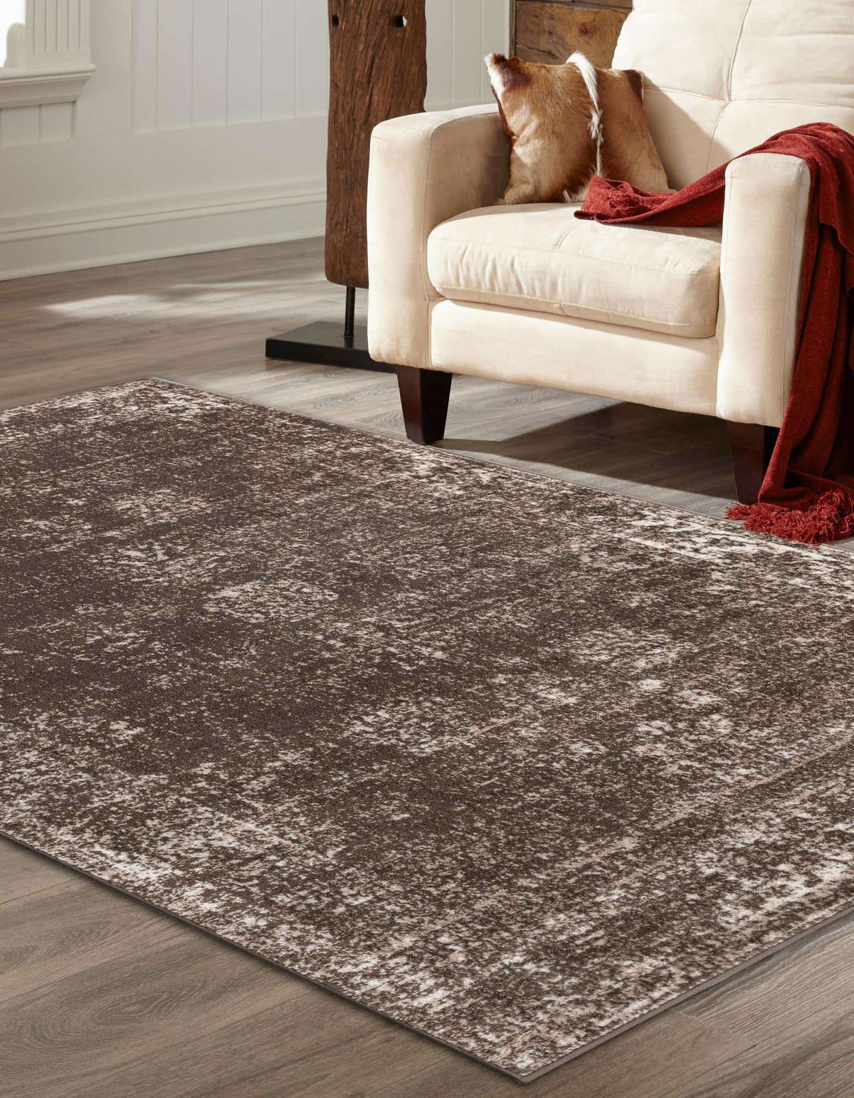 Rechteck Teppich Monaco in Braun von Hadorn™ - Lifestyle Image