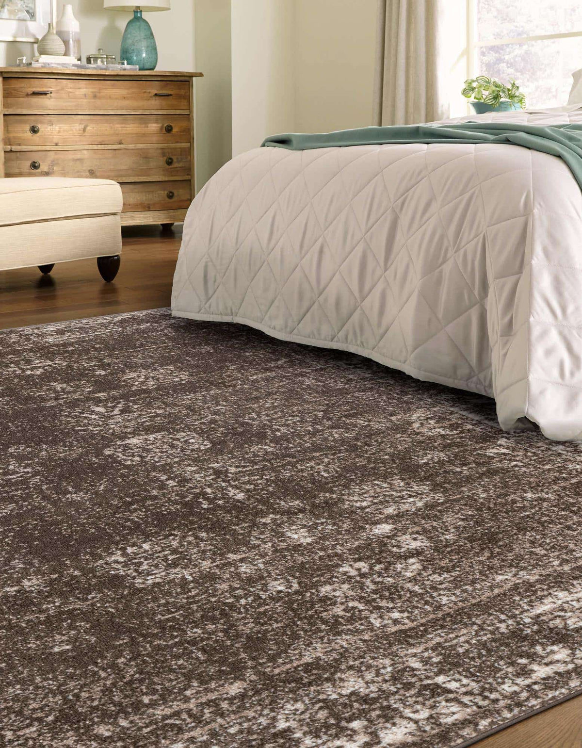 Rechteck Teppich Monaco in Braun von Hadorn™ - Lifestyle Image
