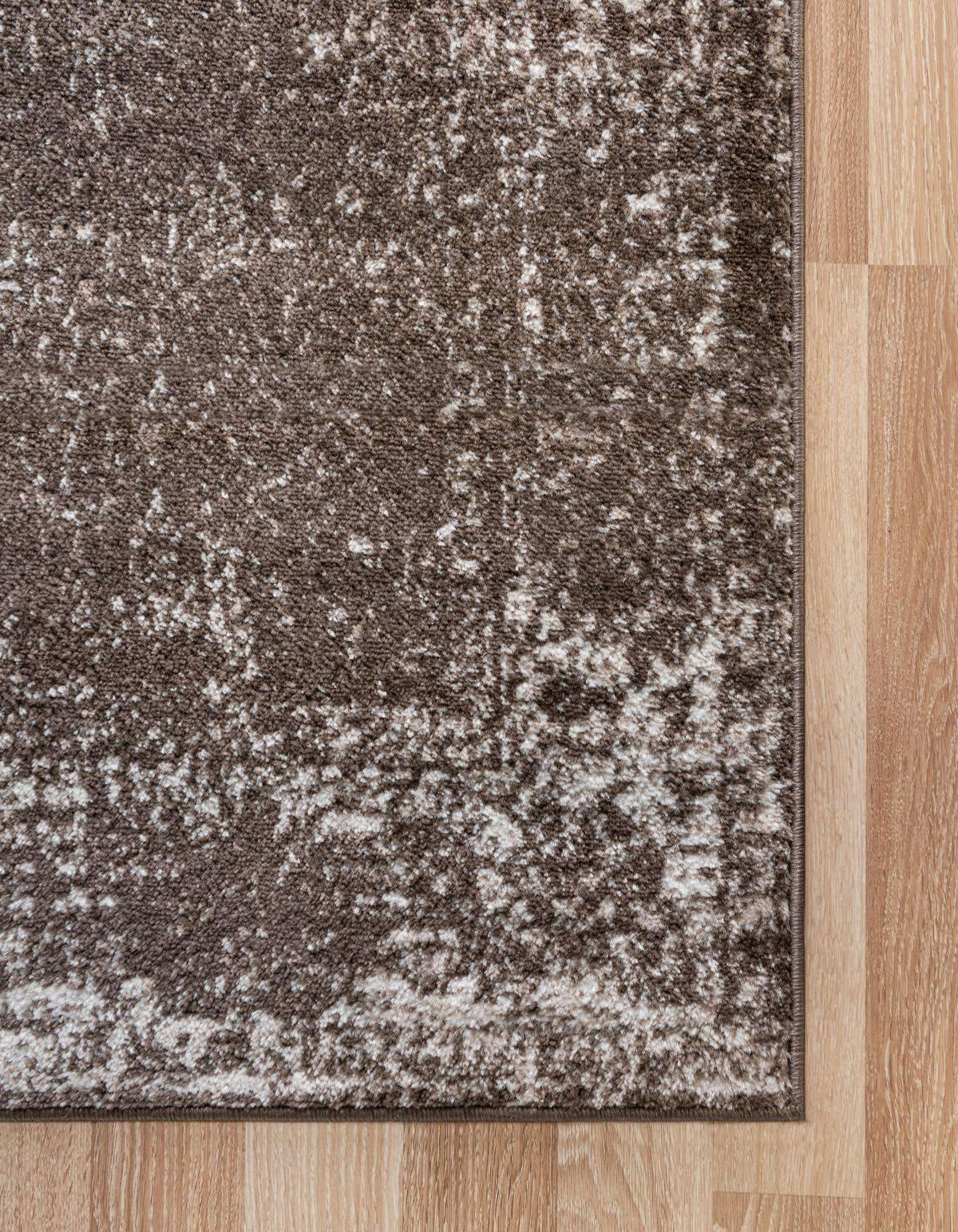 Rechteck Teppich Monaco in Braun von Hadorn™ - Lifestyle Image