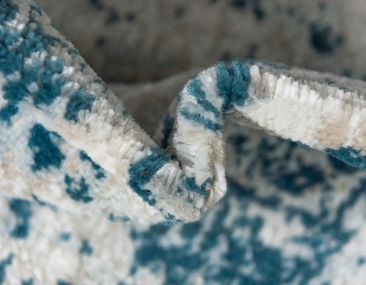 Rechteck Teppich Monaco in Blau von Hadorn™ - Lifestyle Image