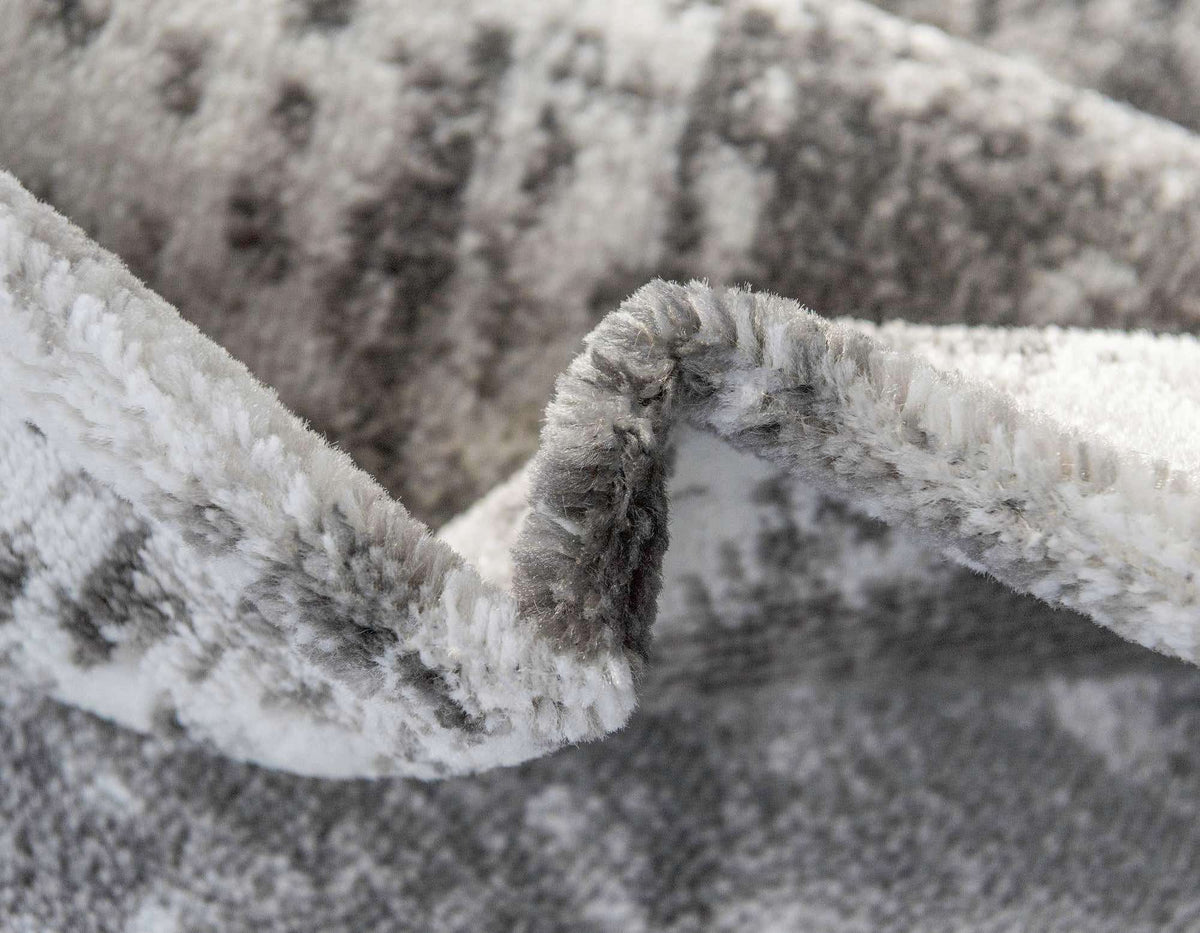 Rechteck Teppich Monaco in Grau von Hadorn™ - Lifestyle Image