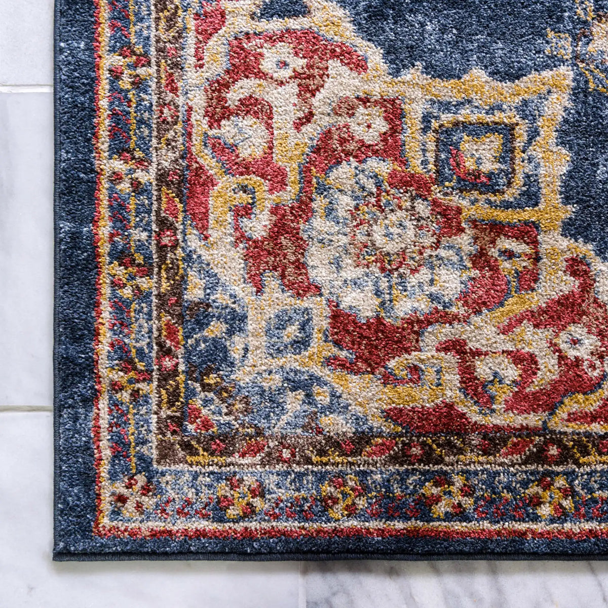 Rechteck Teppich Arcadia in Dunkelblau von Hadorn™ - Lifestyle Image