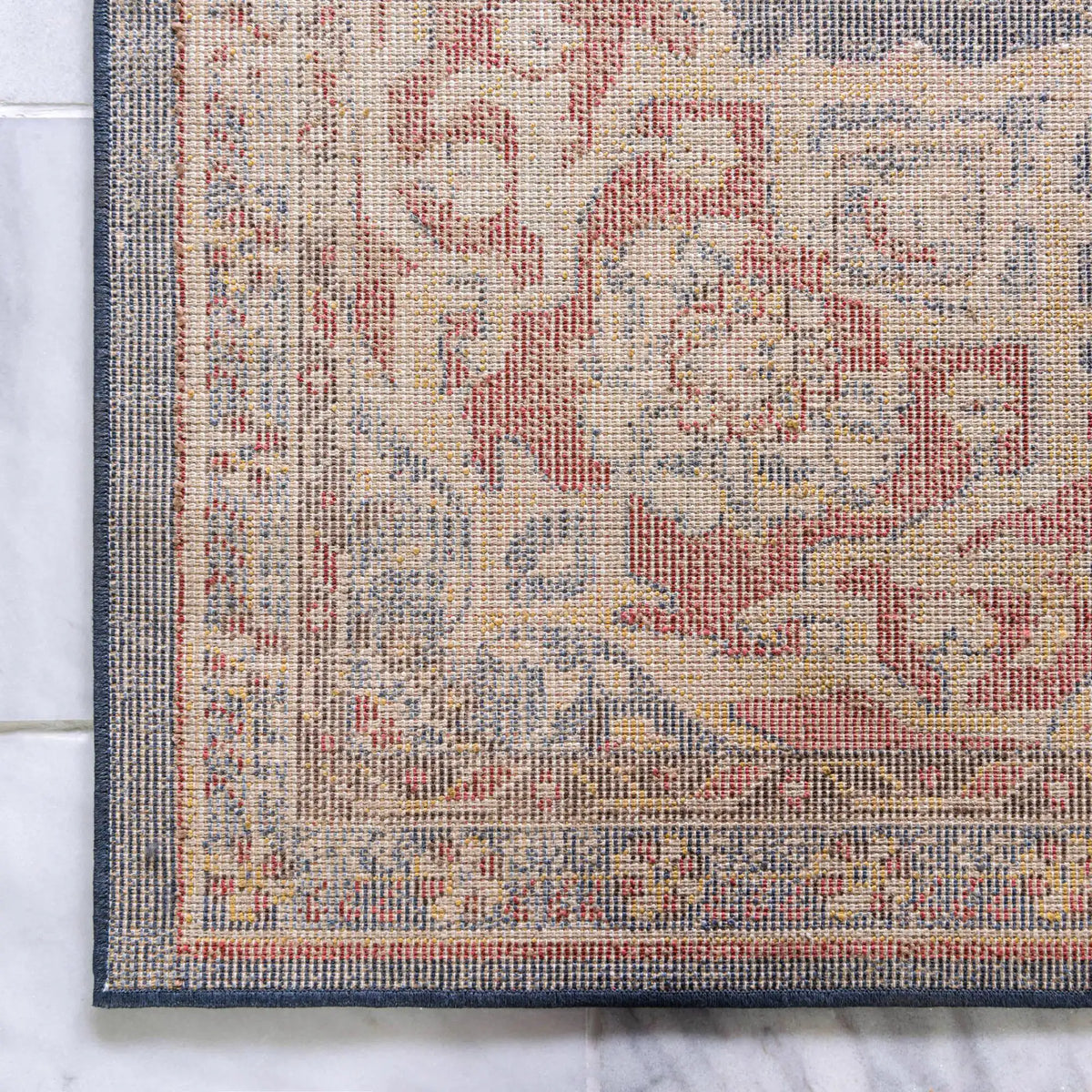 Rechteck Teppich Arcadia in Dunkelblau von Hadorn™ - Lifestyle Image