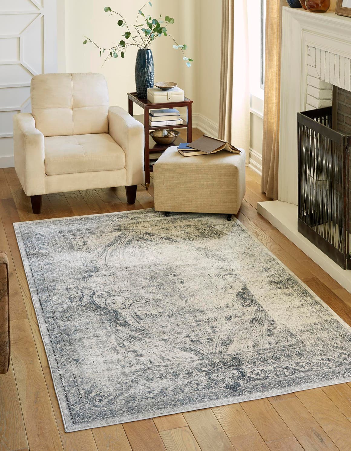 Rechteck Teppich Villa in Dunkelblau von Hadorn™ - Lifestyle Image
