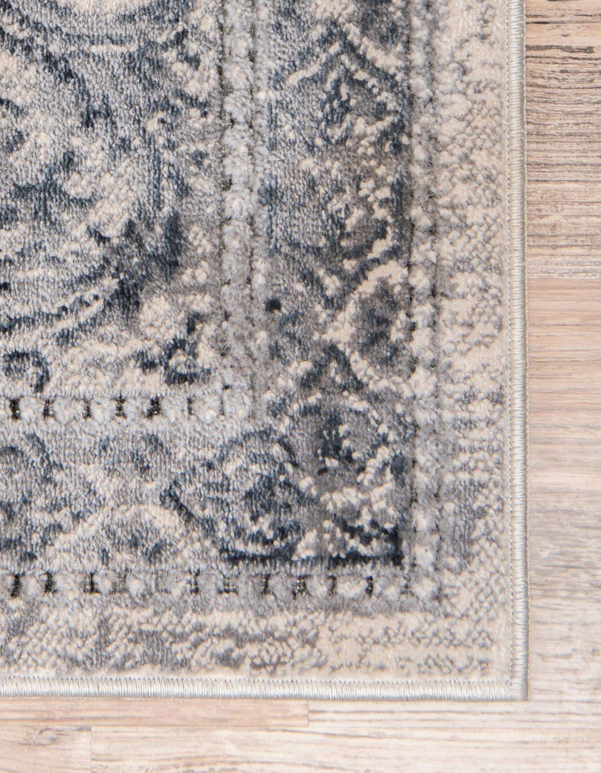 Rechteck Teppich Villa in Dunkelblau von Hadorn™ - Lifestyle Image