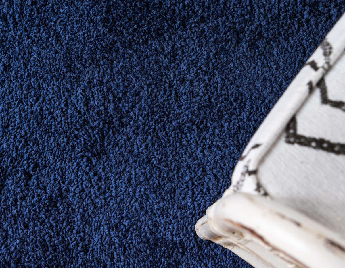 Läufer Teppich Solid Frieze in Blau von Hadorn™ - Lifestyle Image