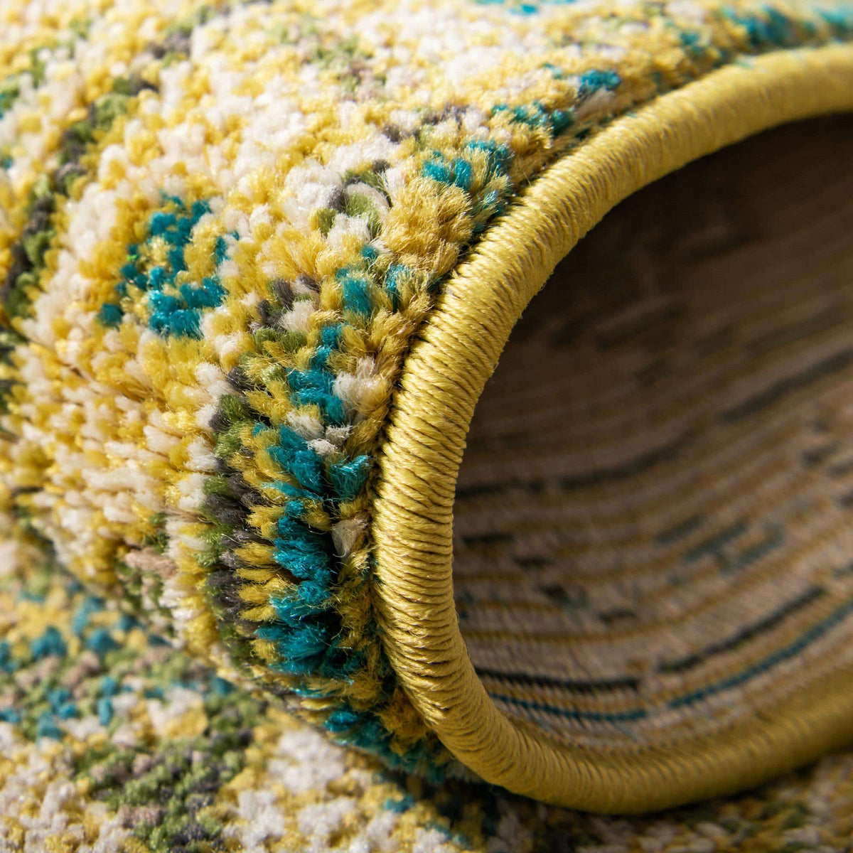 Läufer Teppich Palazzo in Grün von Hadorn™ - Lifestyle Image