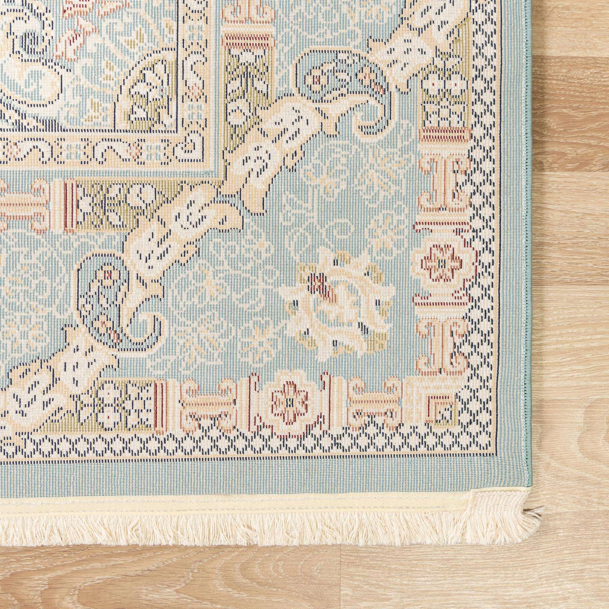 Rechteck Teppich Nain Design in Blau von Hadorn™ - Lifestyle Image