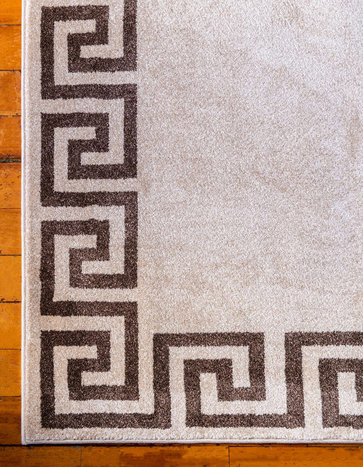 Läufer Teppich Greek Key in Beige von Hadorn™ - Lifestyle Image