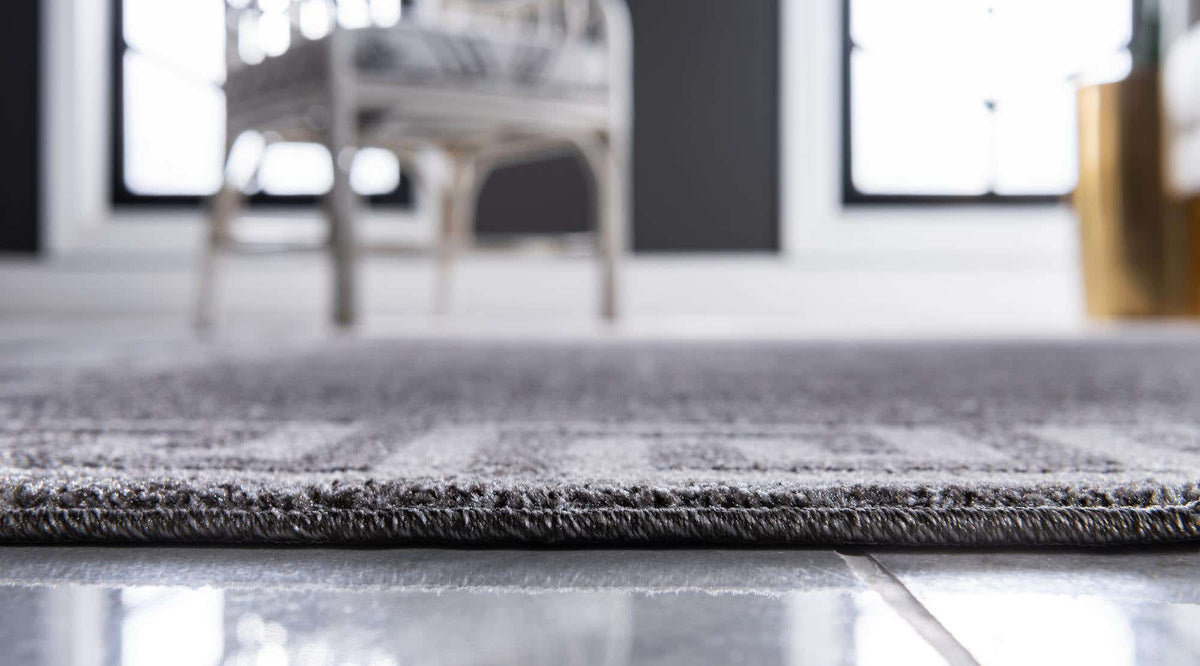 Läufer Teppich Greek Key in Grau von Hadorn™ - Lifestyle Image