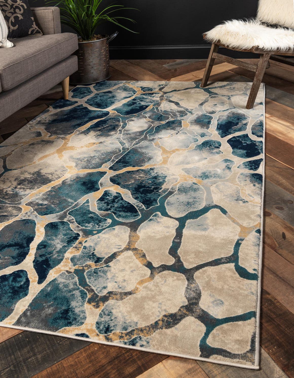 Rechteck Teppich Ethereal in Marineblau von Hadorn™ - Lifestyle Image
