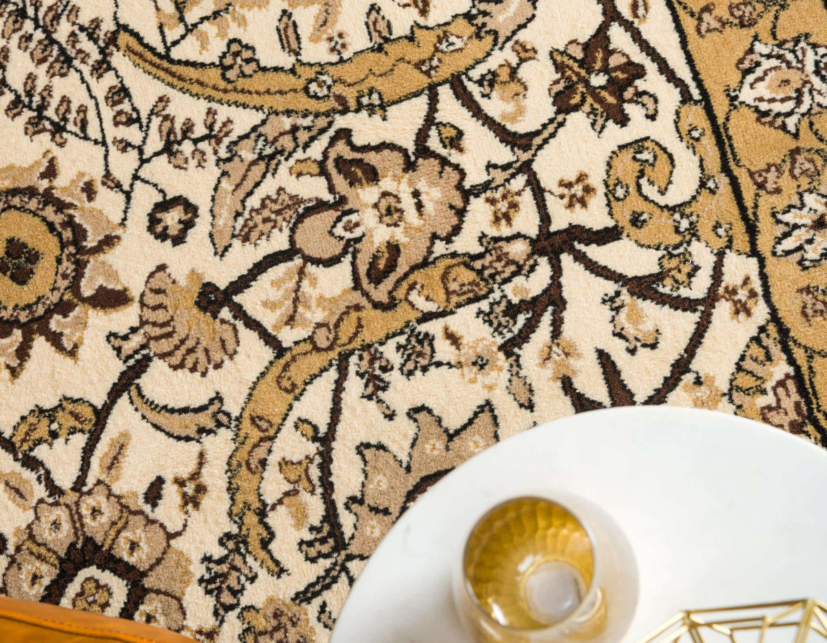 Rund Teppich Isfahan Design in Beige von Hadorn™ - Lifestyle Image