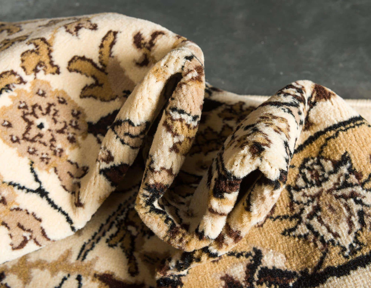 Rund Teppich Isfahan Design in Beige von Hadorn™ - Lifestyle Image