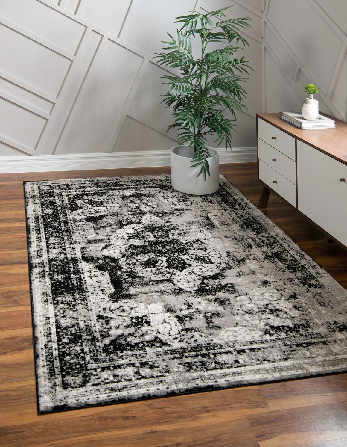 Rechteck Teppich Monaco in Schwarz von Hadorn™ - Lifestyle Image