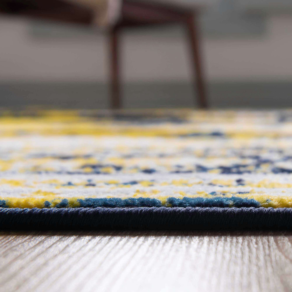 Läufer Teppich Monaco in Blau von Hadorn™ - Lifestyle Image