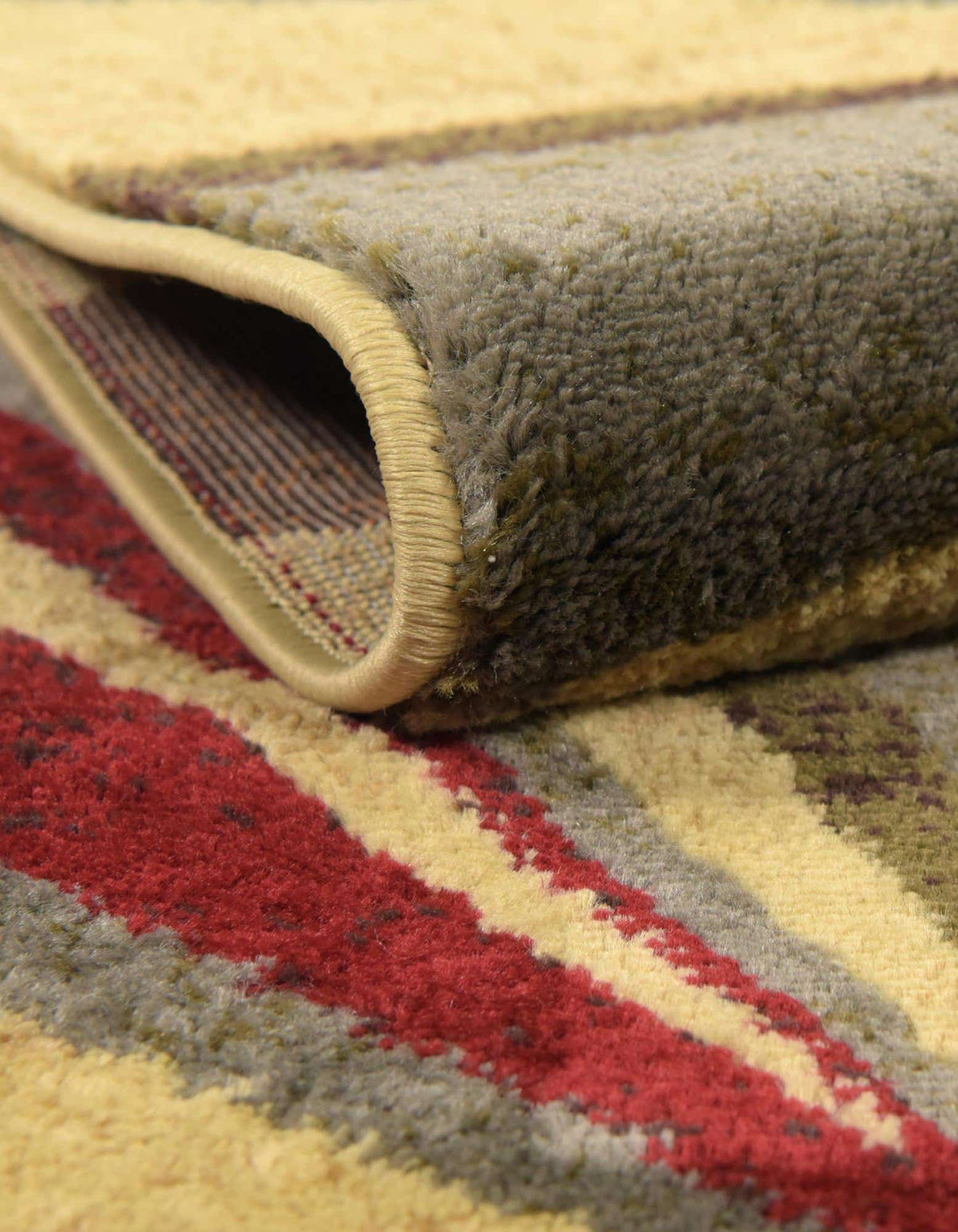 Rechteck Teppich Coffee Shop in Beige von Hadorn™ - Lifestyle Image