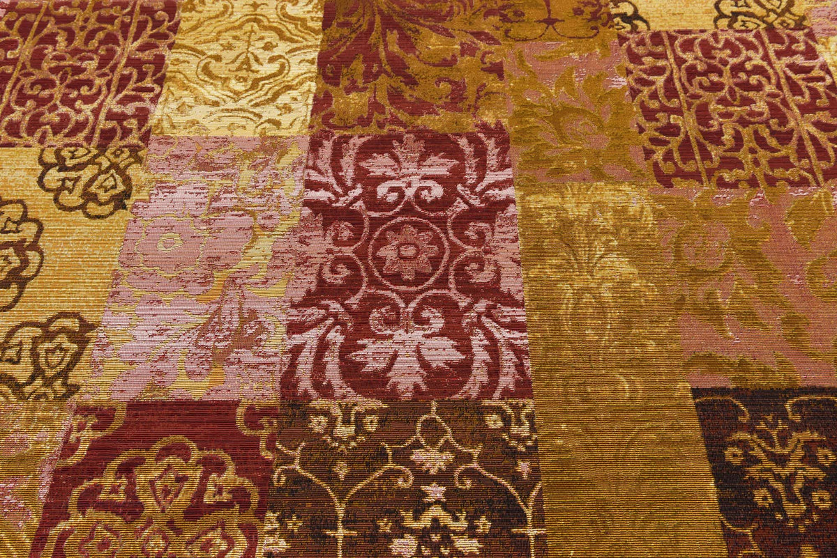 Rechteck Outdoor Teppich Outdoor Botanical in Gold von Hadorn™ - Lifestyle Image