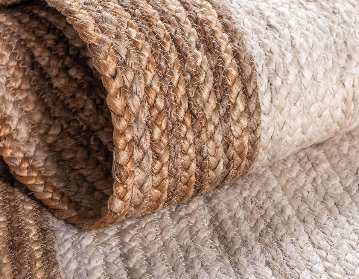 Rechteck Teppich Braided Jute in Weiss von Hadorn™ - Lifestyle Image