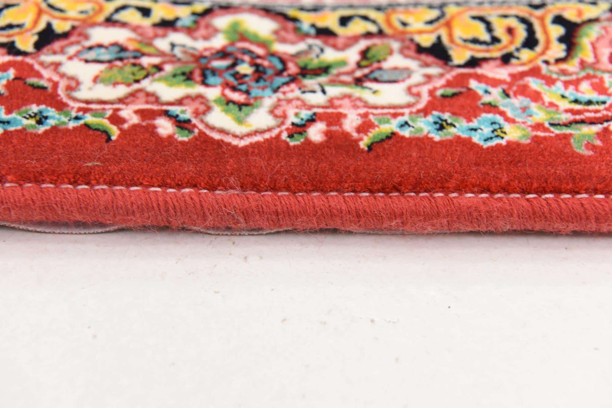 Rechteck Teppich Dynasty in Rot von Hadorn™ - Lifestyle Image