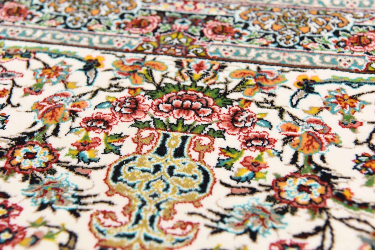 Rechteck Teppich Dynasty in Rot von Hadorn™ - Lifestyle Image