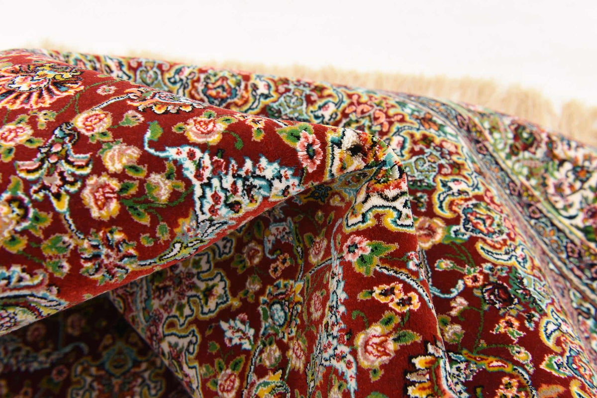 Läufer Teppich Dynasty in Rot von Hadorn™ - Lifestyle Image