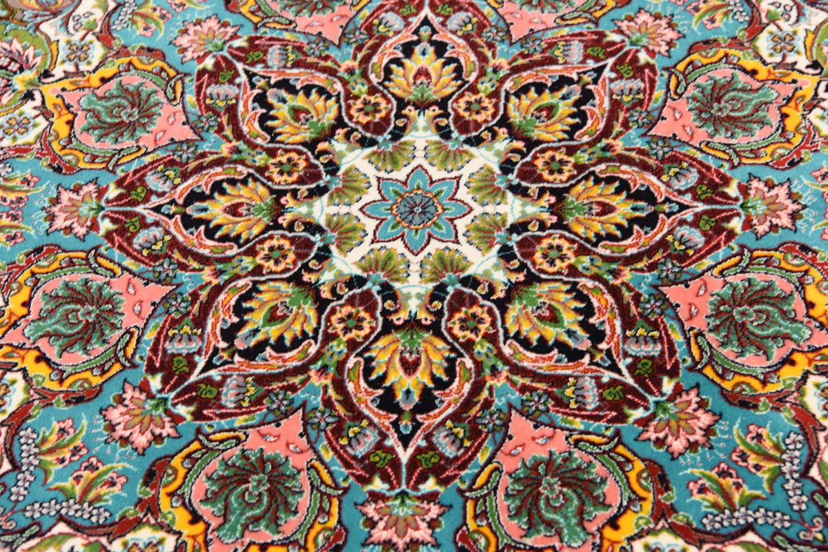 Rechteck Teppich Dynasty in Rot von Hadorn™ - Lifestyle Image