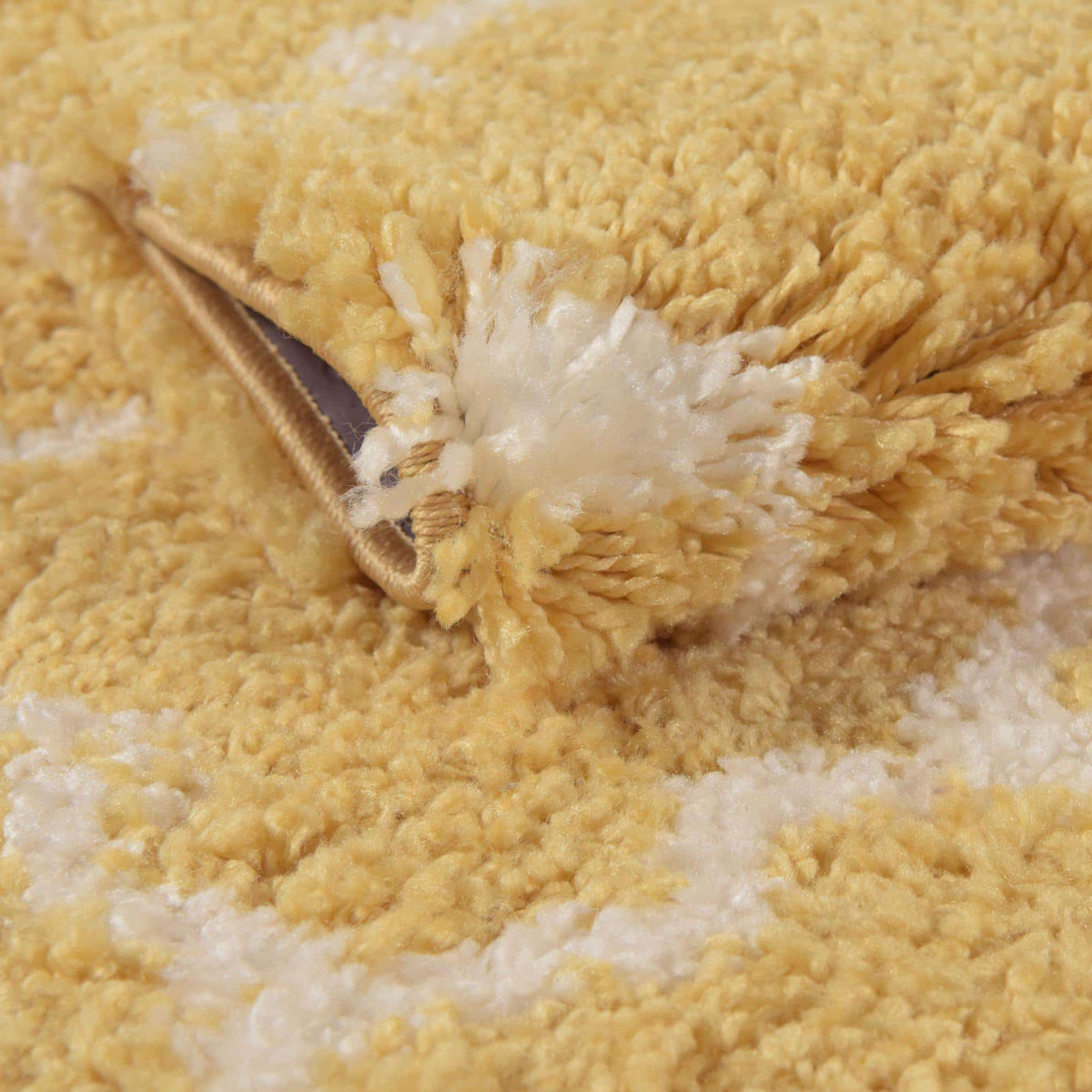 Rechteck Hochflorteppich Marrakesh Shag in Gelb von Hadorn™ - Lifestyle Image