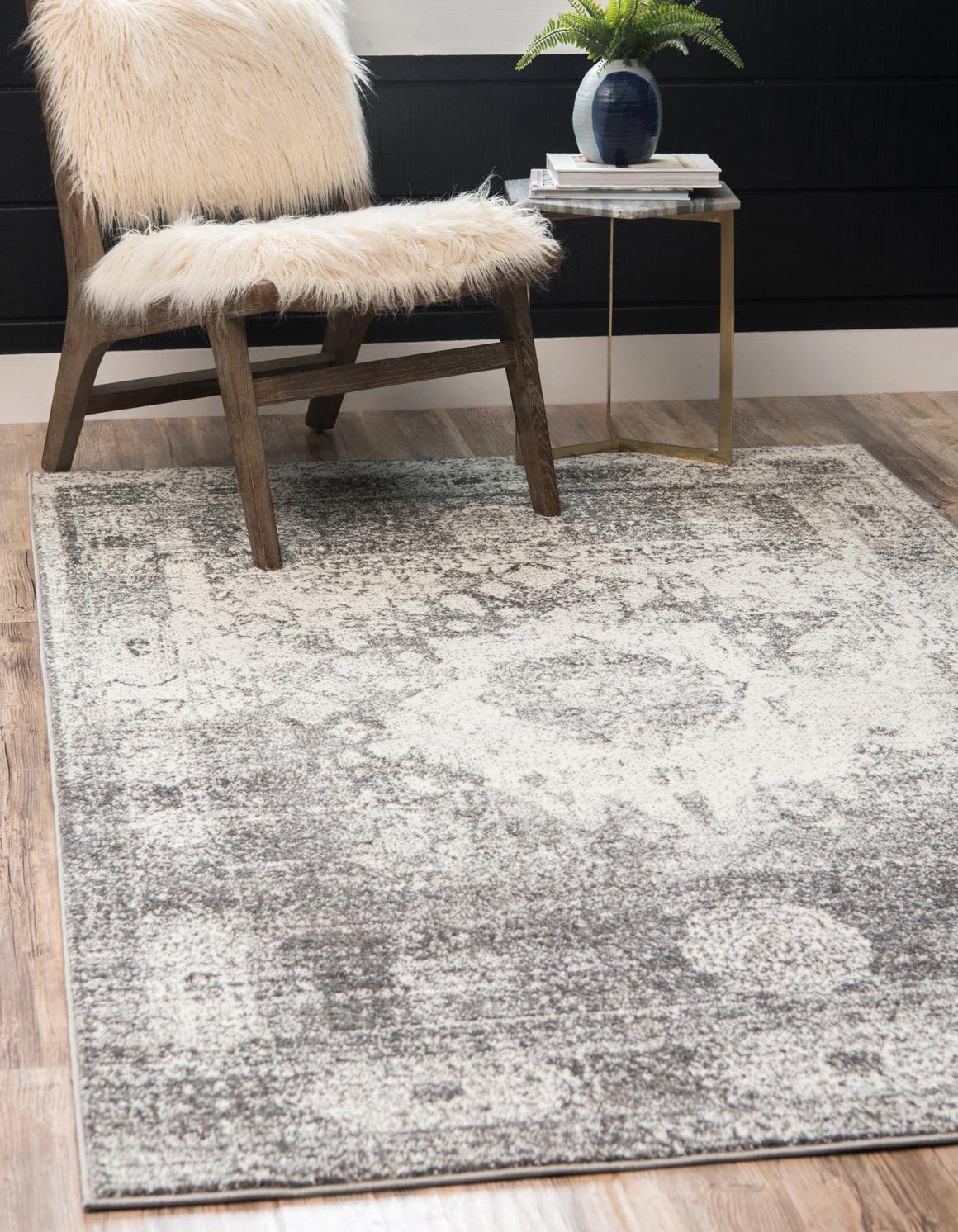 Rechteck Teppich Venice in Grau von Hadorn™ - Lifestyle Image