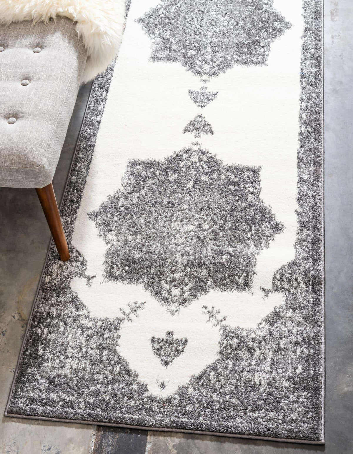 Läufer Teppich Venice in Grau von Hadorn™ - Lifestyle Image