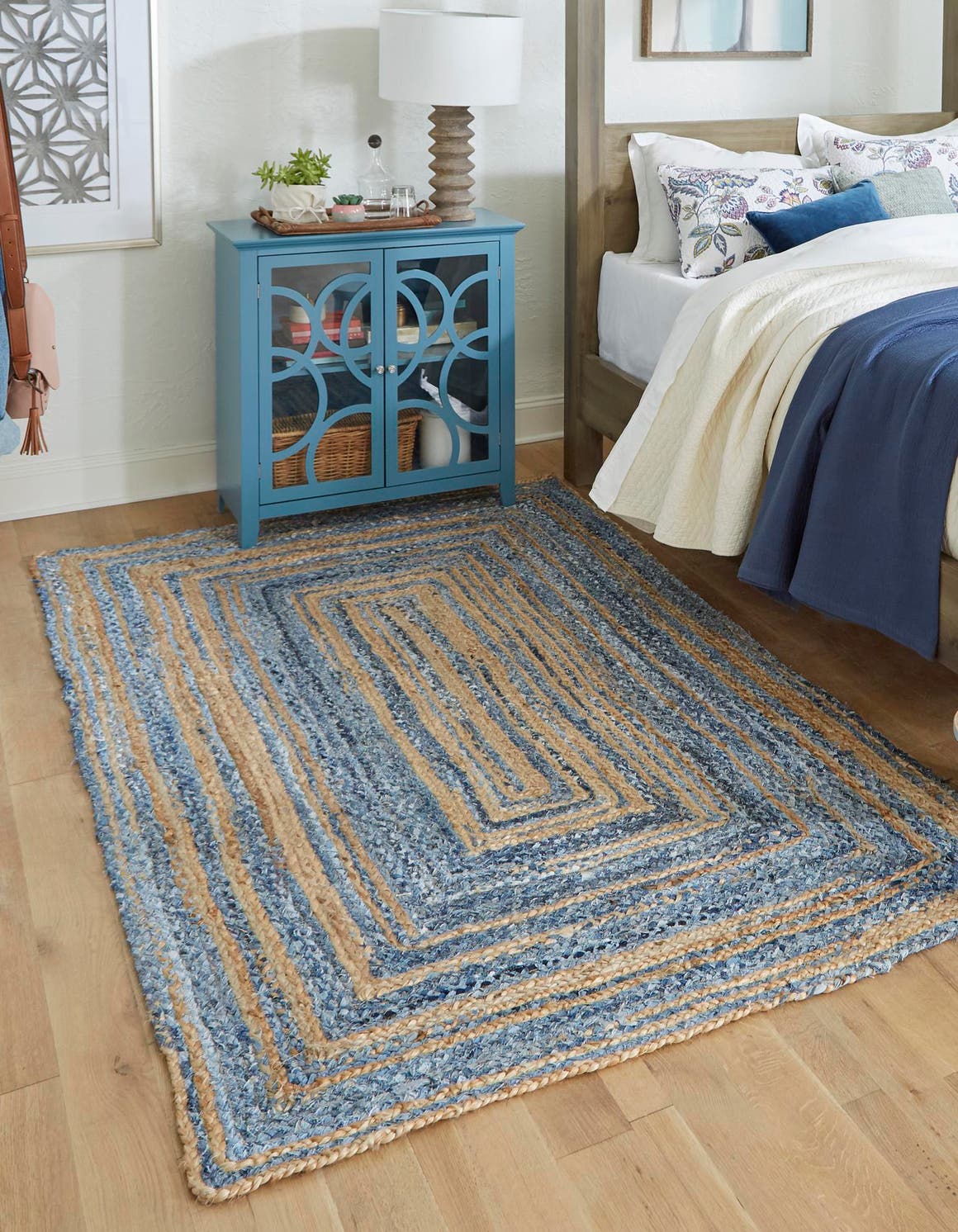 Rechteck Teppich Braided Chindi in Natürlich von Hadorn™ - Lifestyle Image