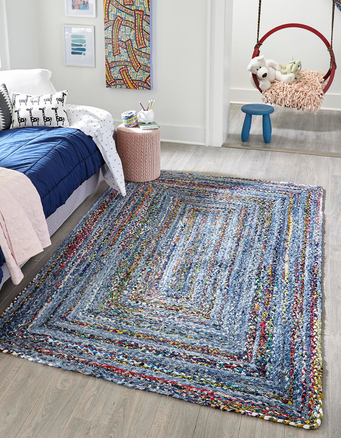 Rechteck Teppich Braided Chindi in Mehrfarbig von Hadorn™ - Lifestyle Image