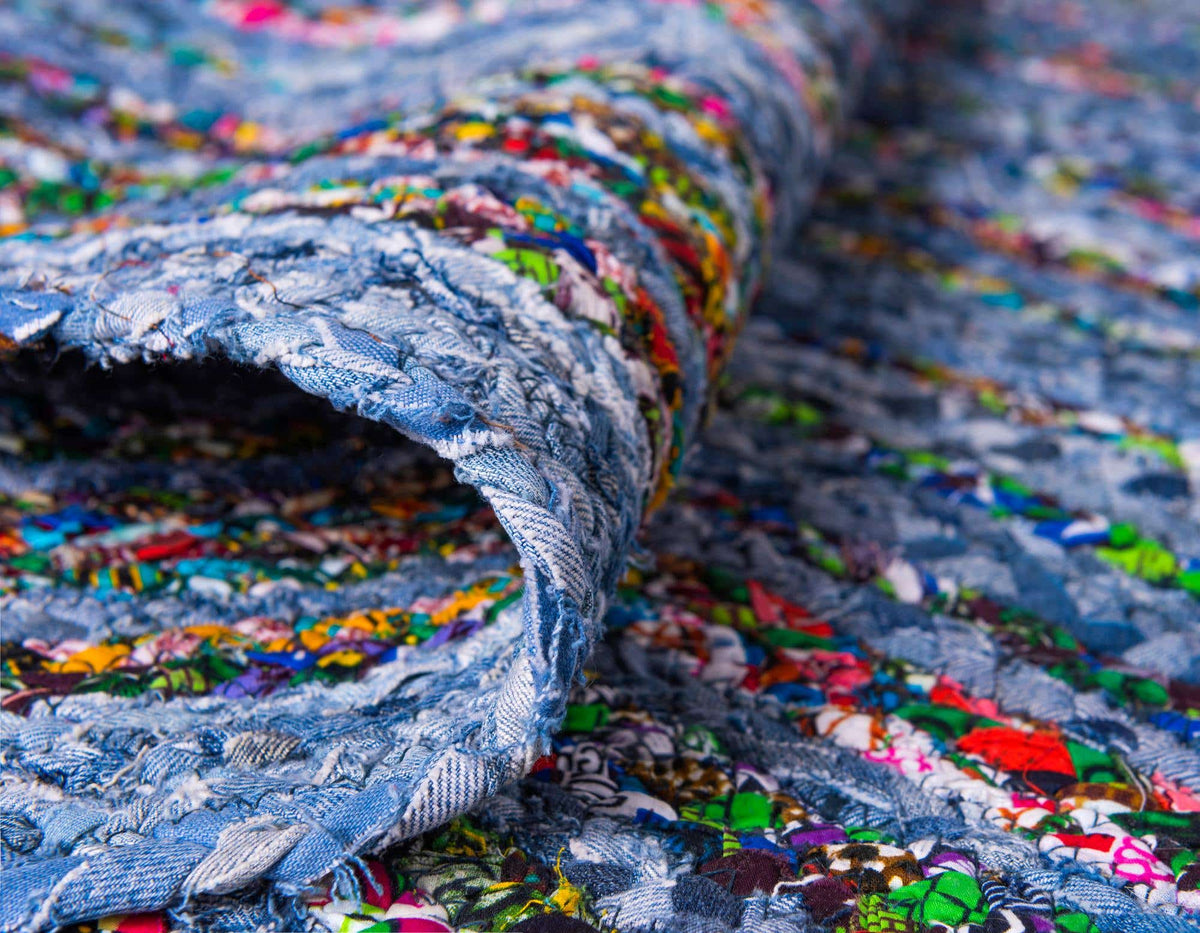Rechteck Teppich Braided Chindi in Mehrfarbig von Hadorn™ - Lifestyle Image