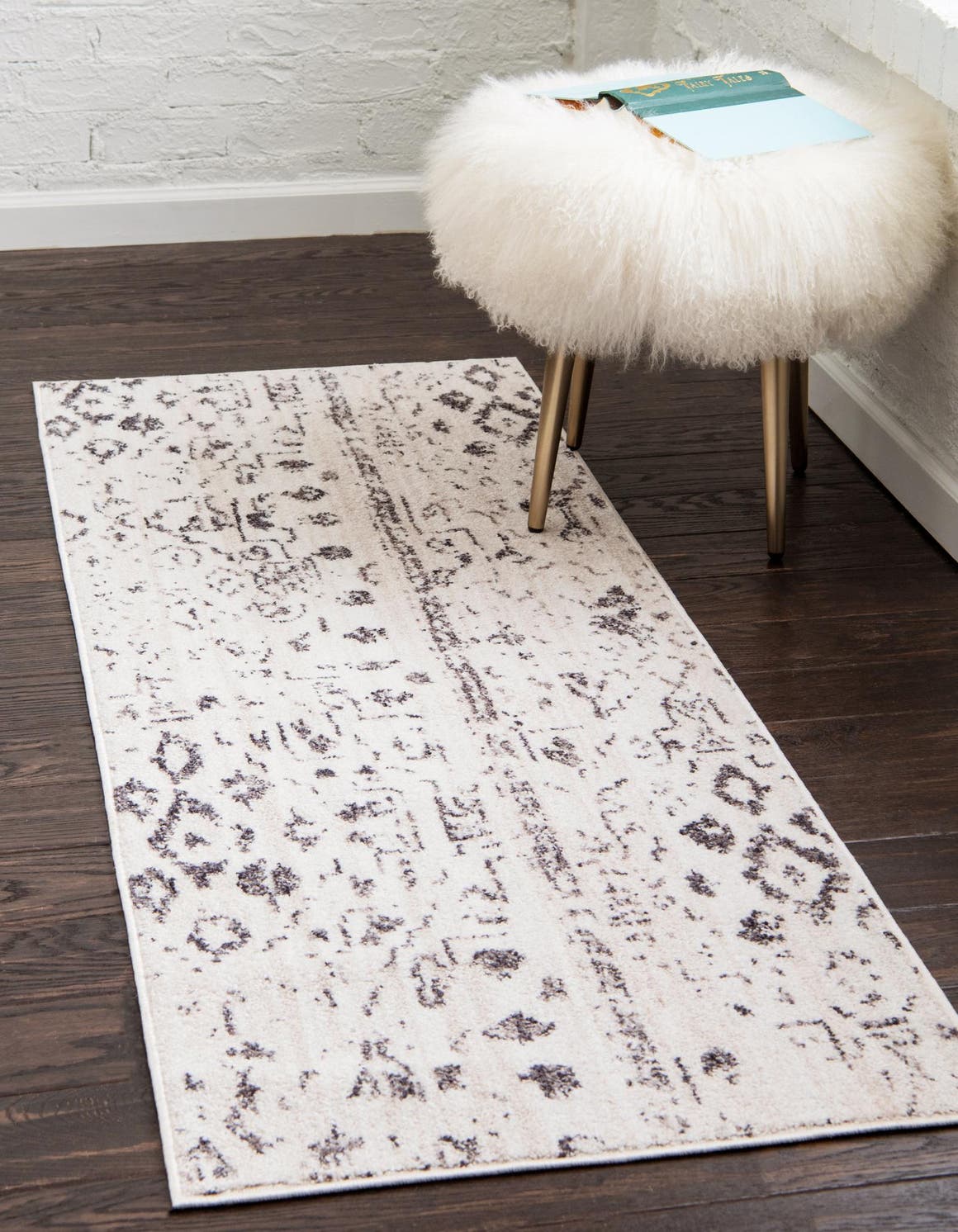 Läufer Teppich Madrid in Beige von Hadorn™ - Lifestyle Image