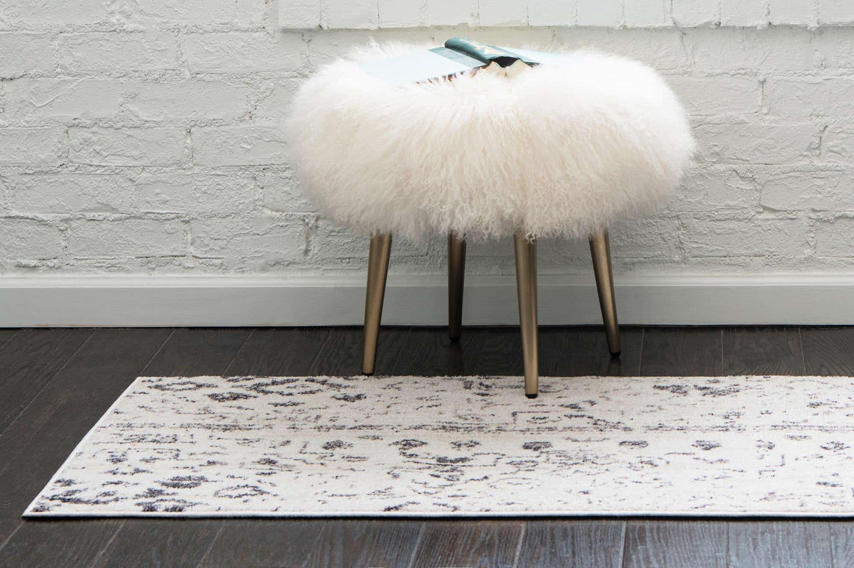 Läufer Teppich Madrid in Beige von Hadorn™ - Lifestyle Image