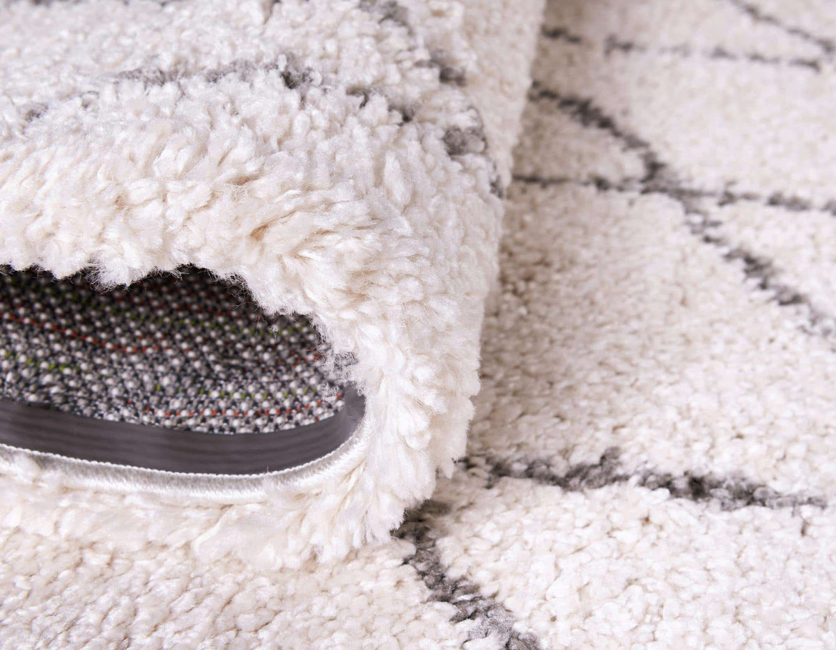 Rund Hochflorteppich Marrakesh Shag in Beige von Hadorn™ - Lifestyle Image