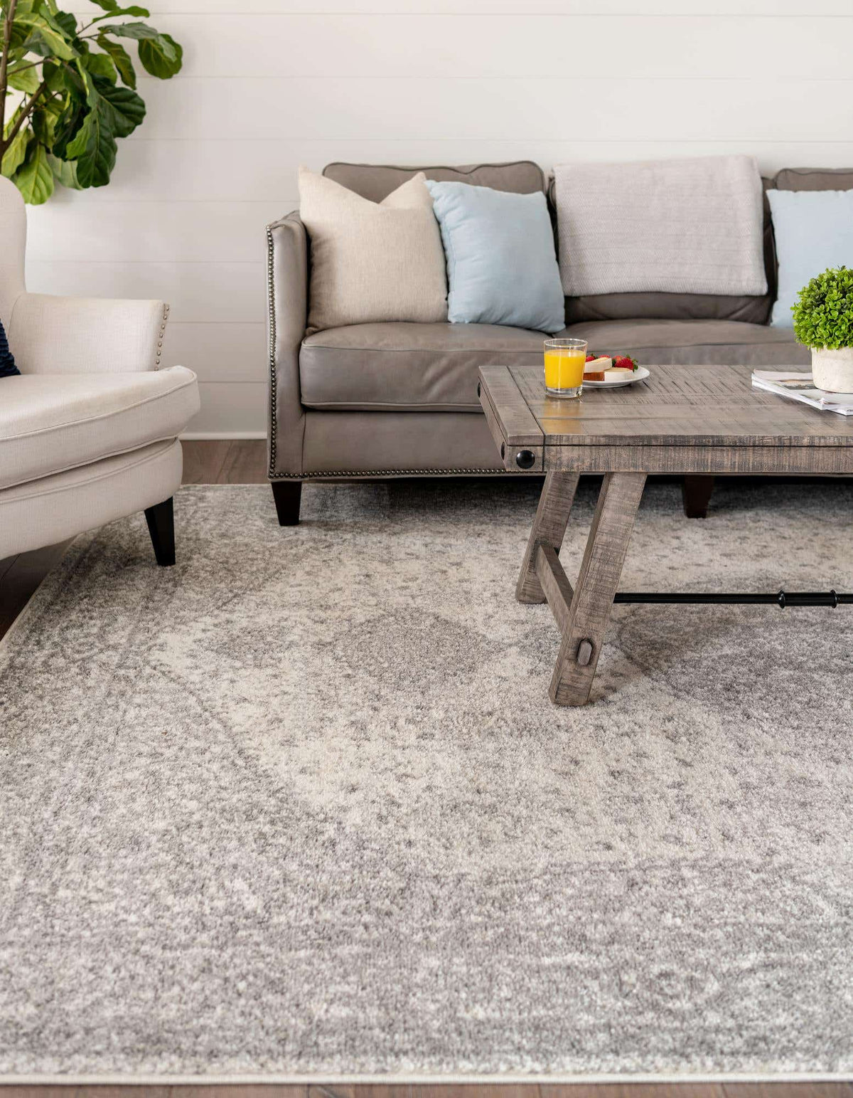 Rechteck Teppich Bexley in Grau von Hadorn™ - Lifestyle Image